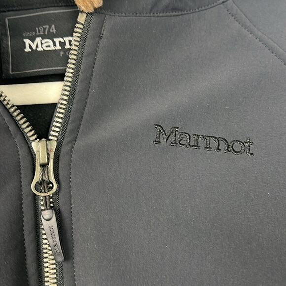 Marmot Furlong soft shell black zip faux fur lined hood large women’s coat - Picture 5 of 9